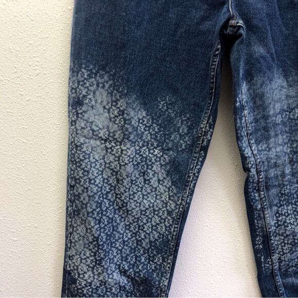 Straight Leg Denim Jeans - Picture 2 of 8